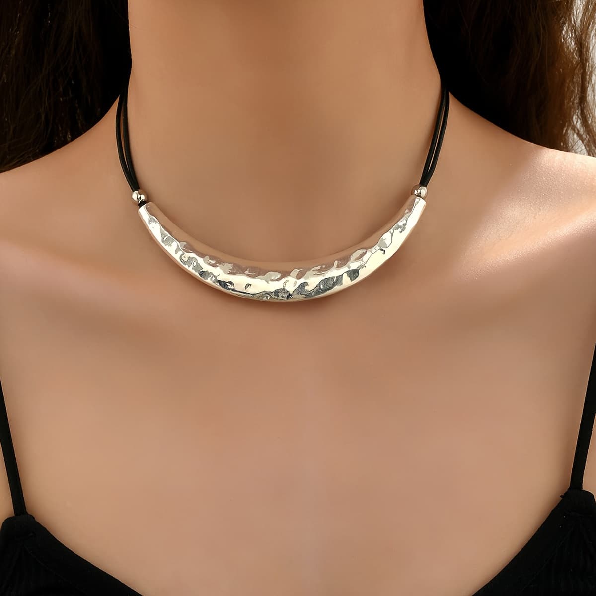 TEMU 1pc Women's Necklace Retro Easy Crescent Leather Rope Splicing Individual Daily All-match Clavicle Chain