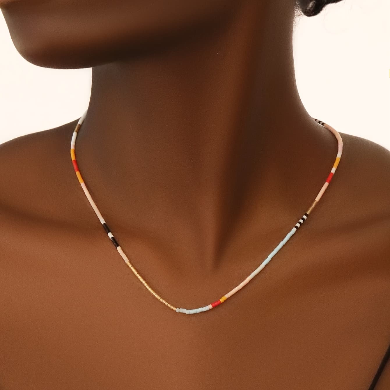 TEMU Elegant Handcrafted Colorful Beaded Choker Necklace - Fade-resistant, Resin , Ideal Sister Gift For Valentine's, & Carnival - Versatile Daily Accessory