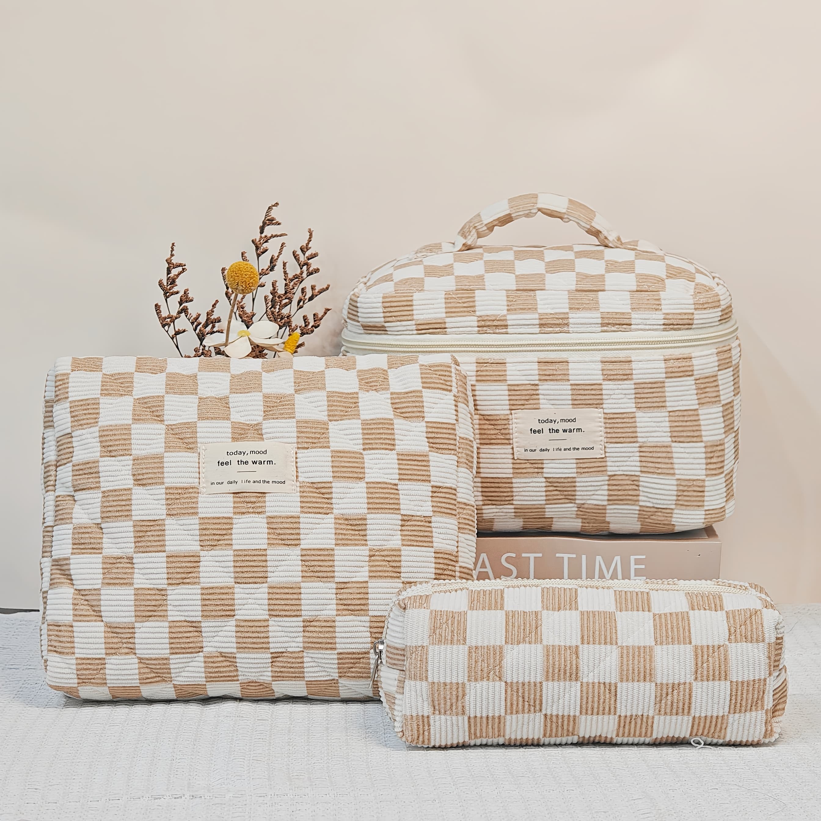 TEMU New Makeup Bag Set Of 3pcs, Women's Quilted Fancy Design Bag, Fashionable Travel Toiletry Organizer, Large Cute Bag, Checkered Pattern Cosmetic Case, For Makeup Essentials