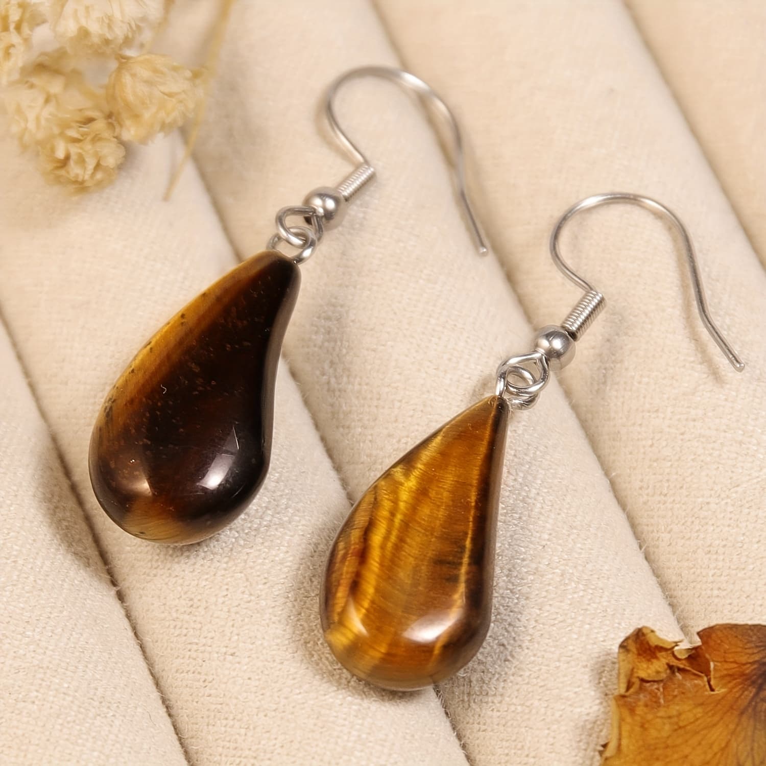 TEMU Earrings Featuring Eye Pendants In A Water . Unique And Stylish Pieces Are Perfect For Prom And Everyday Use, Showcasing The Wearer's . A Wonderful Gift For Women