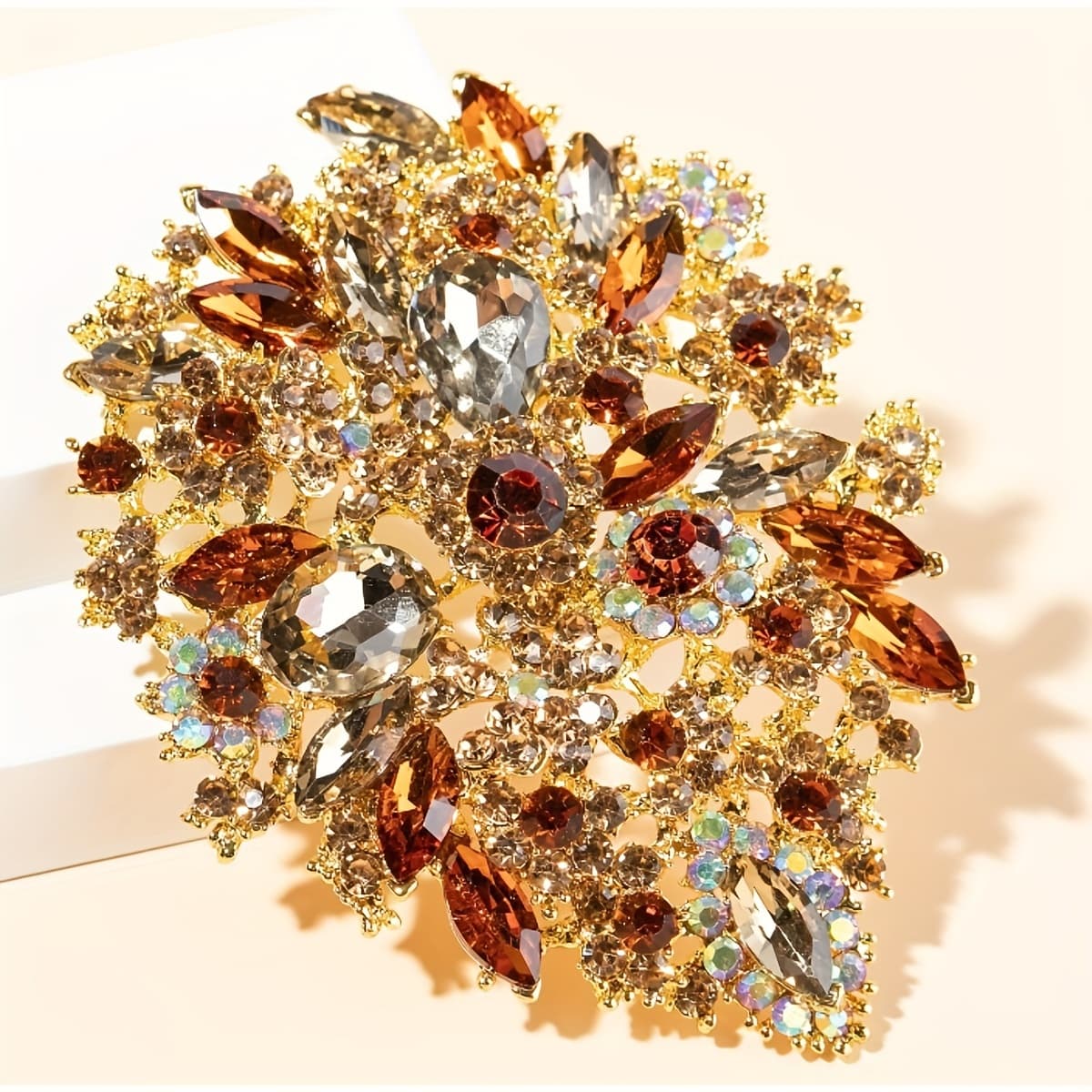 TEMU Trendy Golden Plated Brooch Pin With For Women
