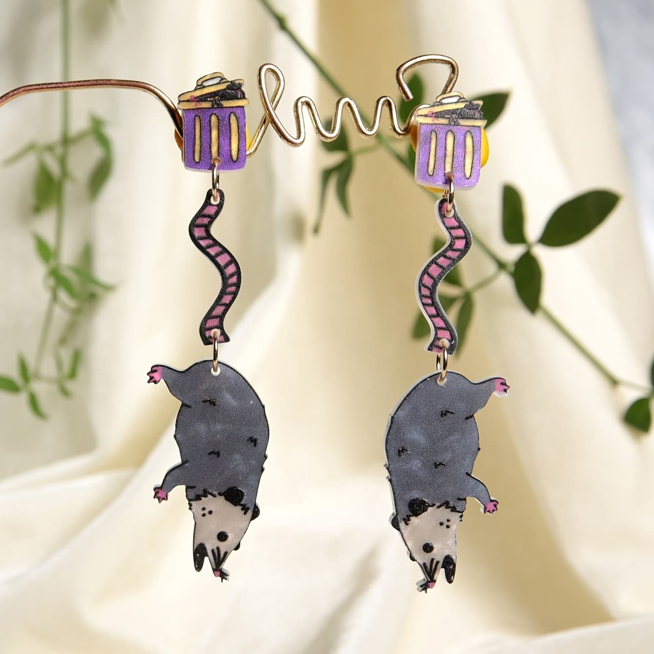 TEMU Quirky And Statement Earrings Featuring Like A Trash Can Mouse, Perfect For Animal Enthusiasts. Acrylic Resin Drop Earrings Are Ideal For Women And, Suitable For Vacations, Beach Parties