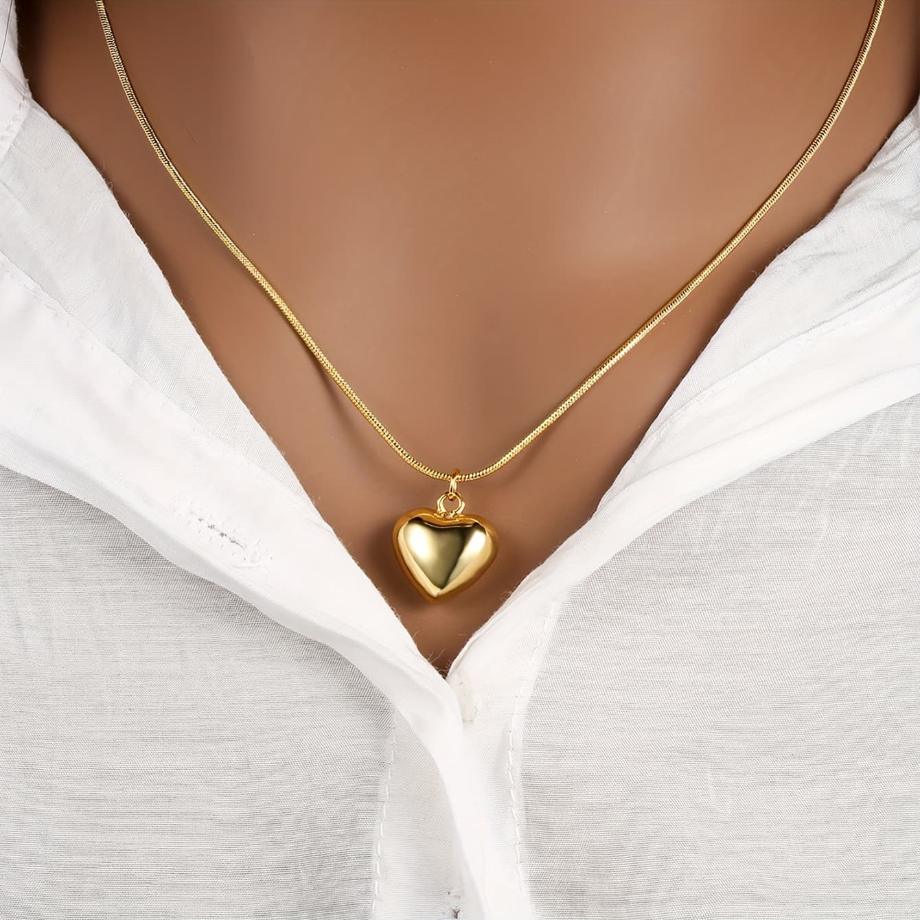 TEMU Minimalist Three-dimensional Heart Necklace Temperament Heart-shaped Clavicle Chain