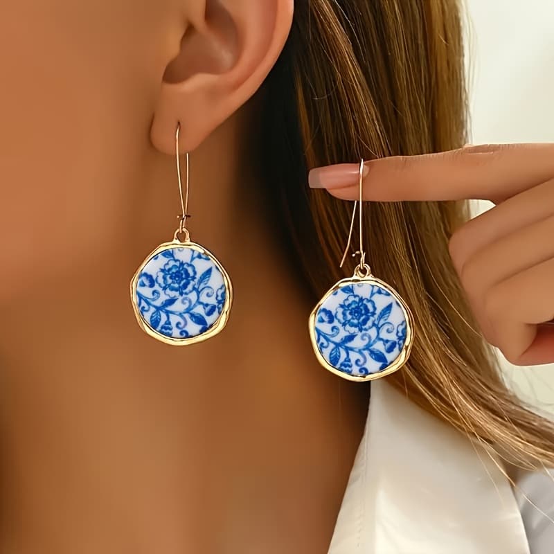 TEMU Pair Of Elegant Chinese Style Blue And White Porcelain Pattern Round Women's Fashion Dangle Earrings, Suitable For Daily Wear And Vacation,
