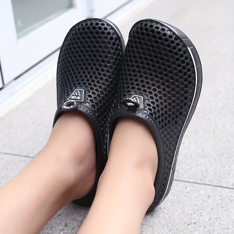 TEMU Matching Couple's Breathable Clogs With Multiple Color Options: Soft, Slip - Proof And Boasting A For