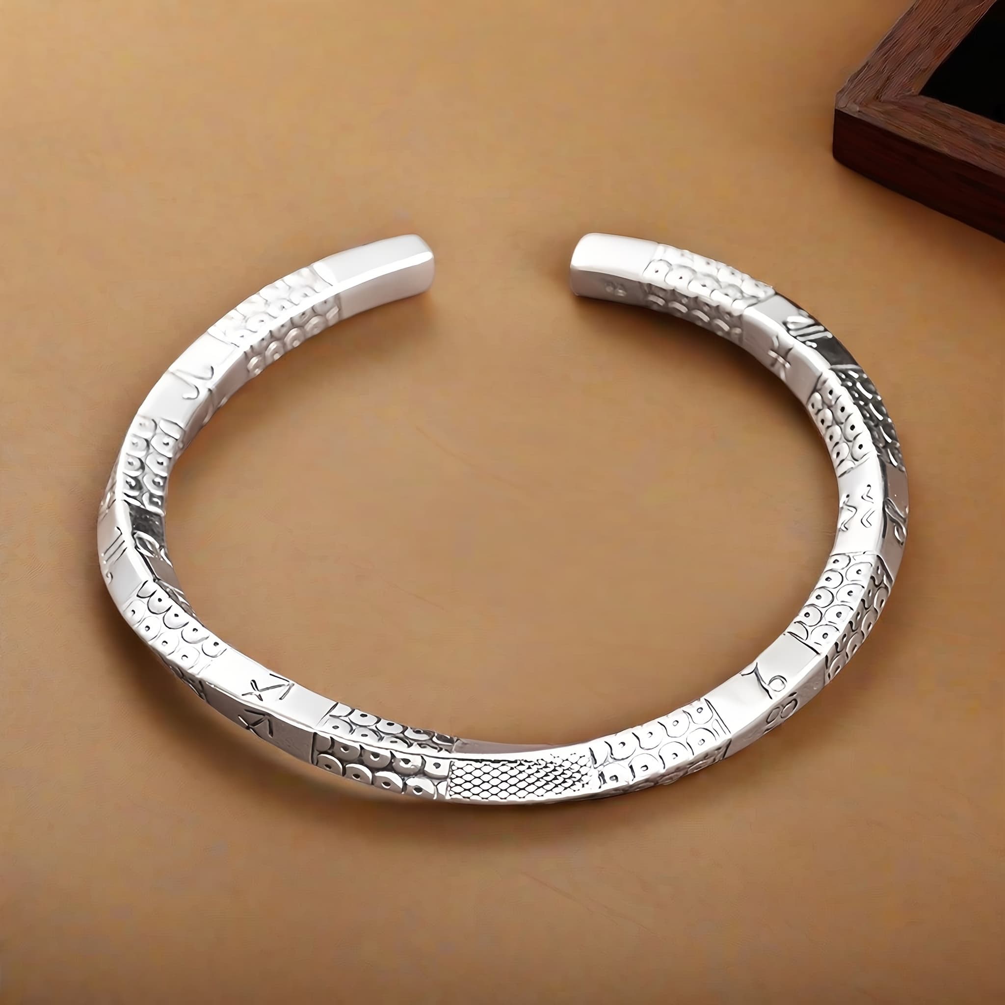 TEMU 999 Silver S999 Men's Open Bracelet, Adjustable Size, Fashionable Gift For Boyfriend, 23 Grams/ 0.81 Ounces
