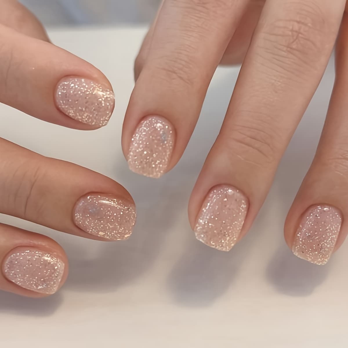 TEMU Sweet Girly Short Pink Glitter Nails, Vintage Detachable 24pcs Set. Simple, Sweet, Elegant, And Luxurious Style. Detachable False Nail Stickers, Suitable For Festivals, Parties, , And Daily Wear