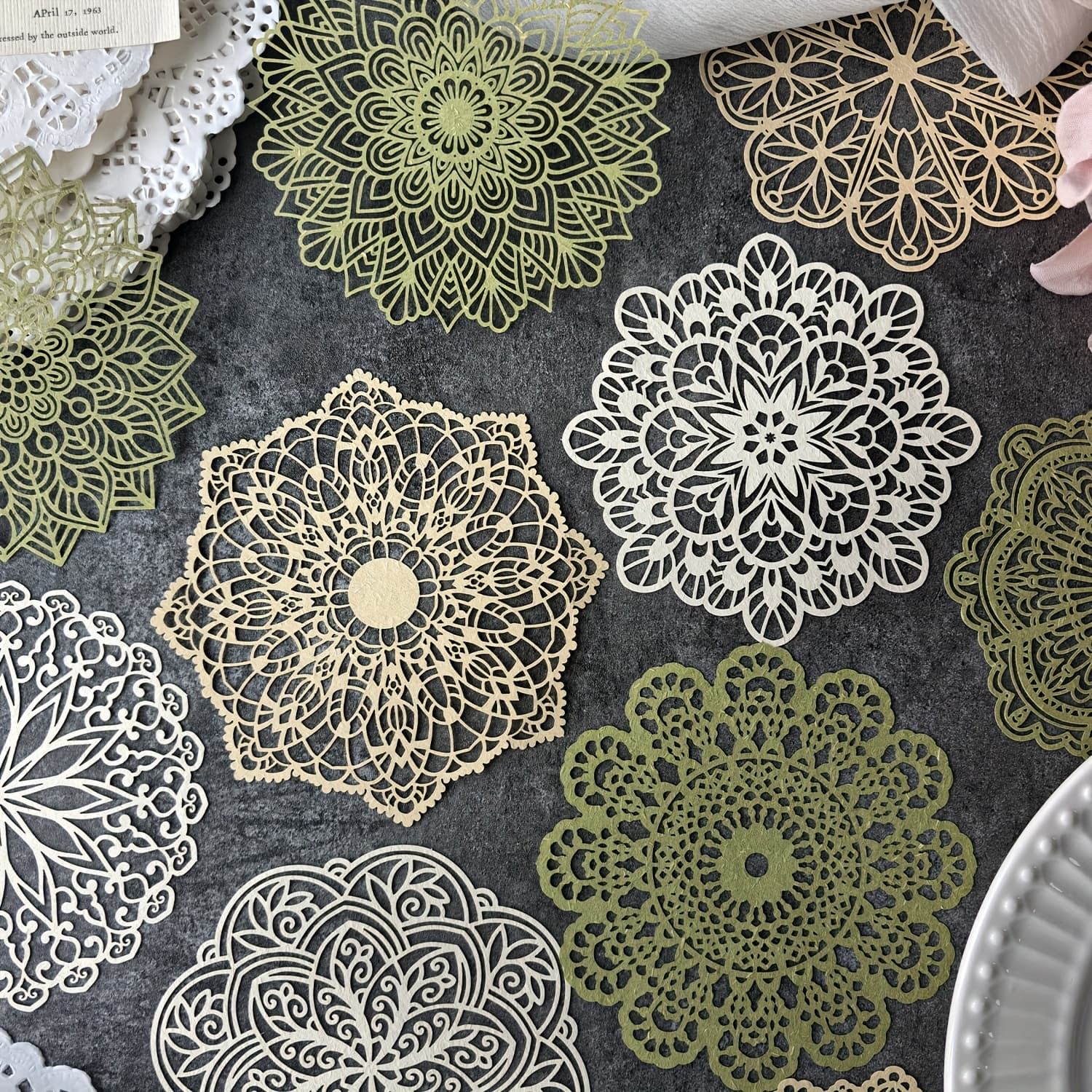 TEMU 1 Pack Of 10 Sheets Of Vintage -out Lace Pattern Diy Scrapbooking Decorative Paper
