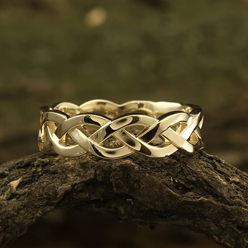 TEMU Ladies 18k Gold-plated Copper Woven Hollow Ring, Luxurious Woven Design, Suitable For All , Perfect For Weddings, Anniversaries, Parties, And Other Occasions - No Gemstone Inlay.
