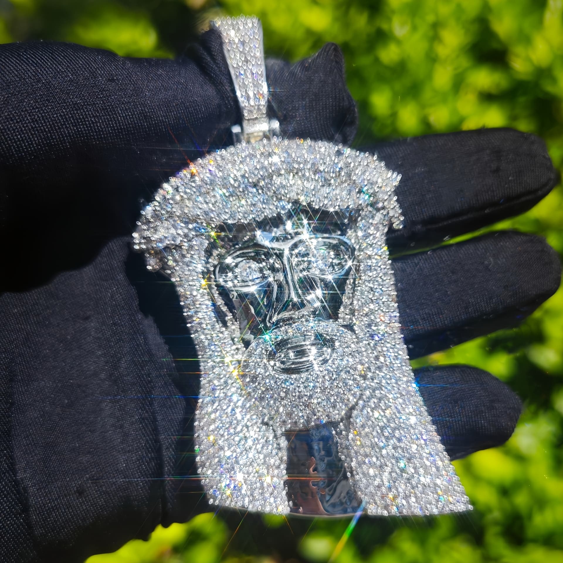 TEMU 1 Thorn Vine Human Head Pendant, Hip-hop Style, Trendy Daily Wear Accessory, Includes 50cm Twisted Chain