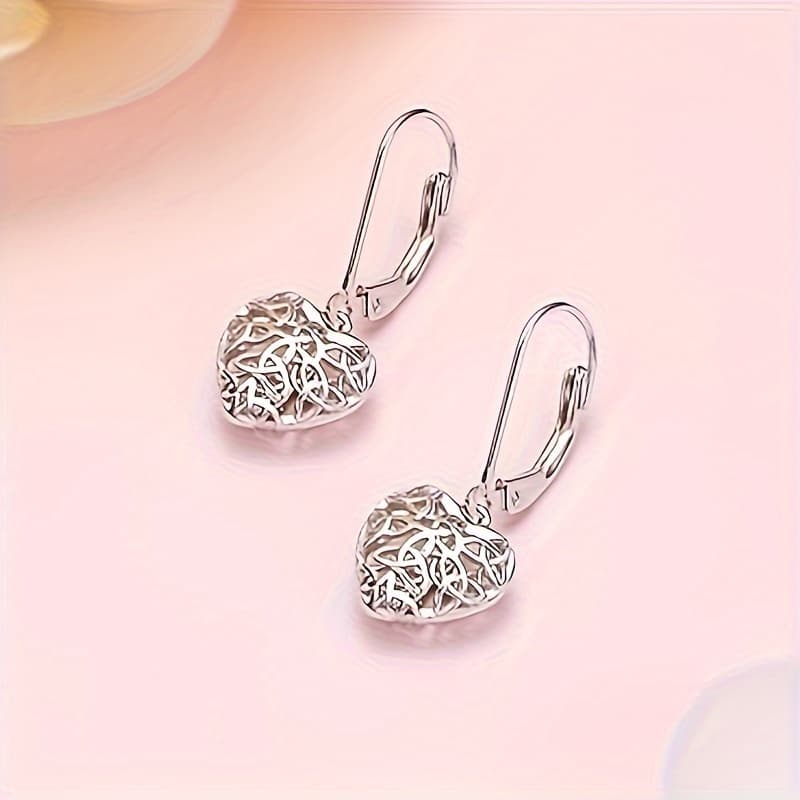 TEMU 1 Pair Women's Fashion Ring Earrings Creative Celtic Knot Hollow Heart Pendant Earrings Women's Engagement Proposal Wedding Jewelry Gift