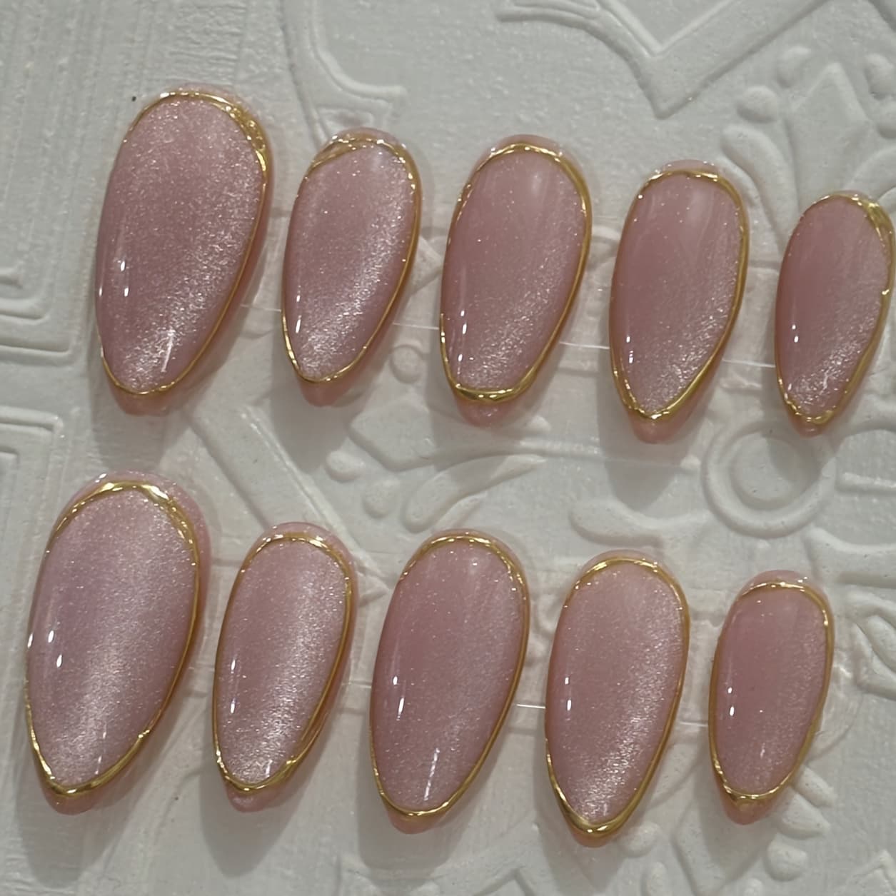 TEMU 10pcs Handmade Purple Cat-eye Glossy Press-on Nails - Almond Shape Medium Length False Nails With 3d & Metallic Golden Accents For Elegant Manicure