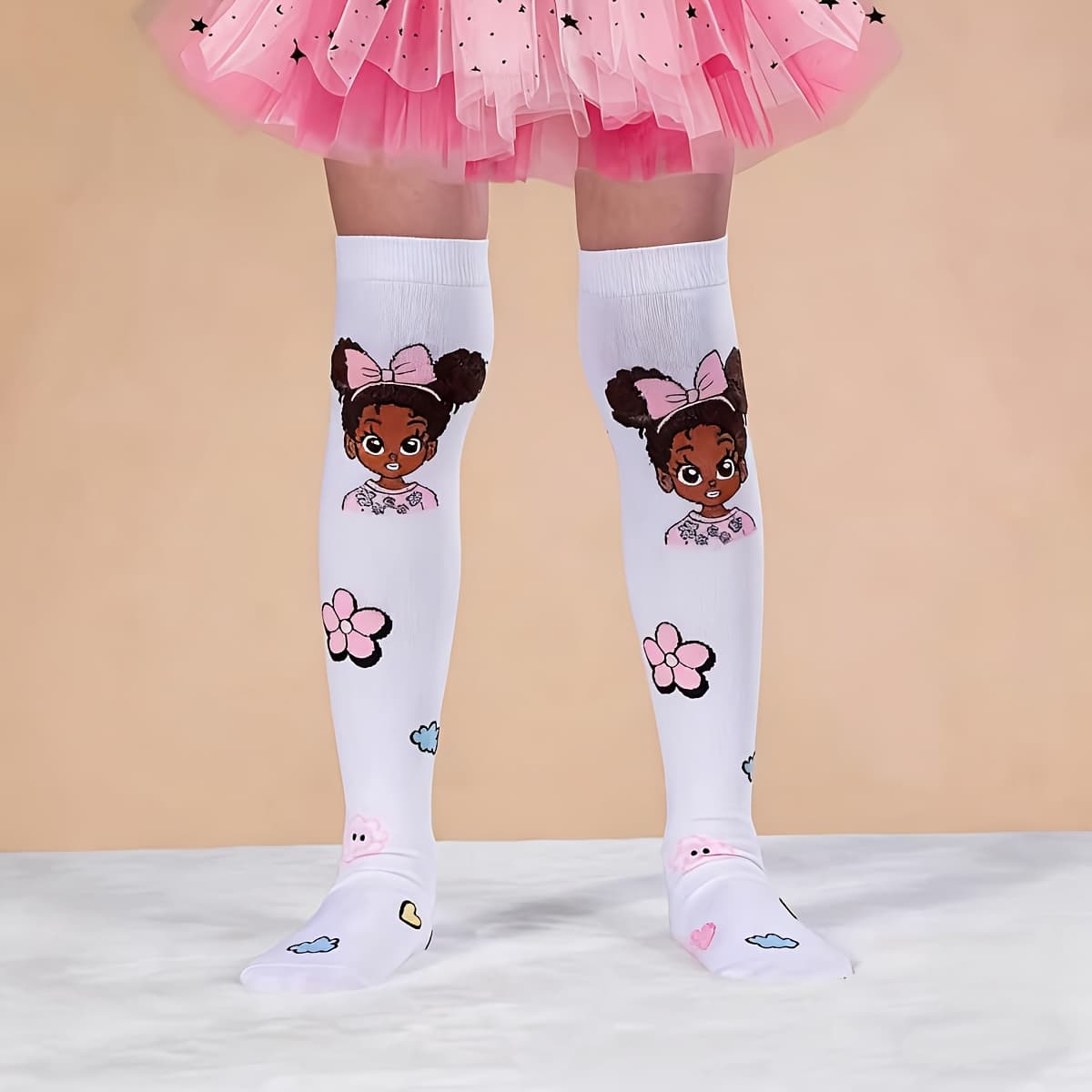 TEMU 1 Pair Of Cartoon Girl Pattern Socks, Trendy And , Fashionable Casual Attire / Essential For Unique Street Style, Fun Printed Mid-calf Socks