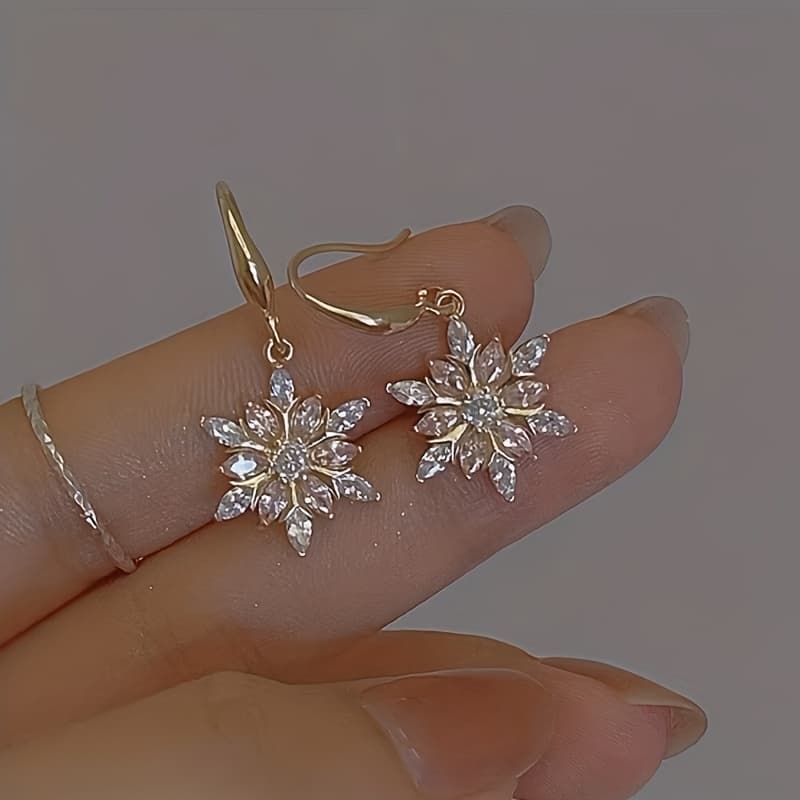 TEMU Earrings For Women Featuring Snowflake Design, Stylish And , With Synthetic Gems That Sparkle . Wear, Festive Occasions, Christmas, New Year, And Valentine's Day Gifts, Making Them A