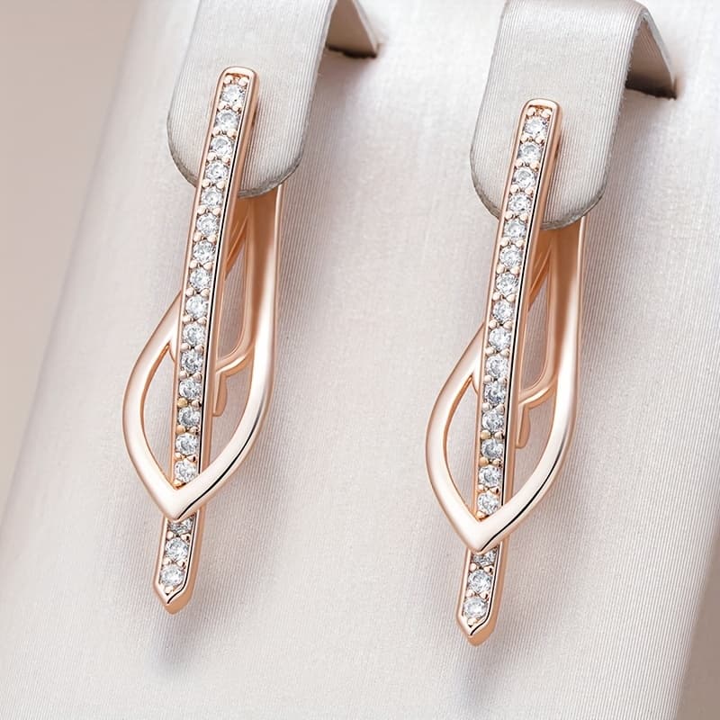 TEMU A Pair Of Elegant, Minimalist, And Innovatively Designed Synthetic Synthetic Zirconia Teardrop Earrings, A Romantic Gift And Fashionable Everyday Jewelry
