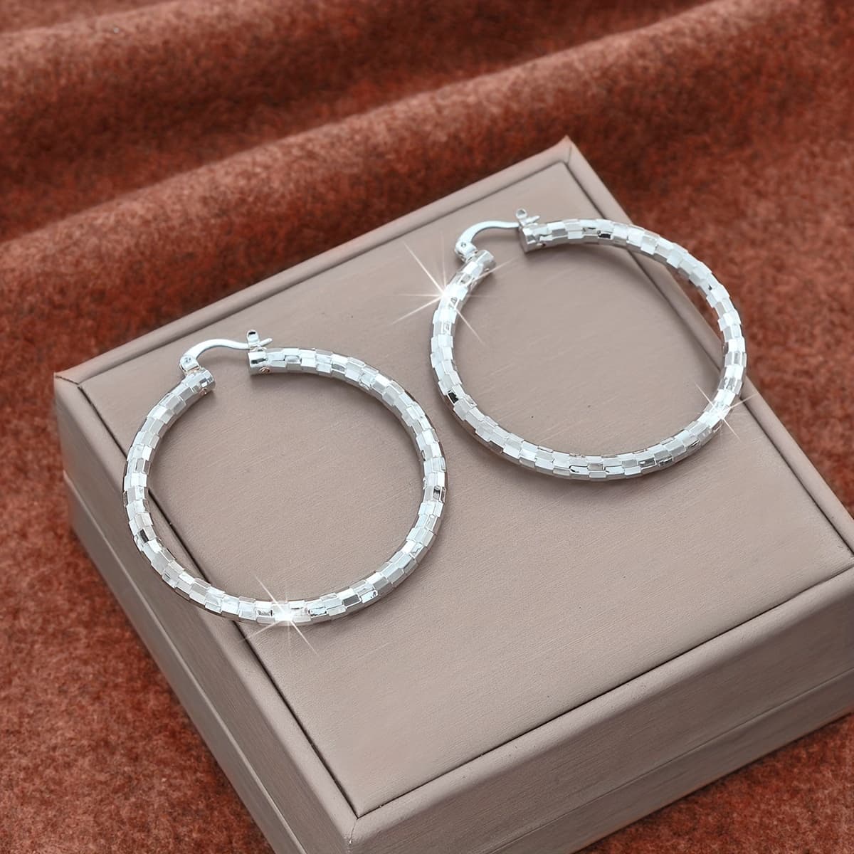TEMU Trendy Golden Plated Copper Hoop Earrings For Women Creative Partyewery Christmas Gift New Years Gift Valentines Day Gift For Women Mom Girlfriend