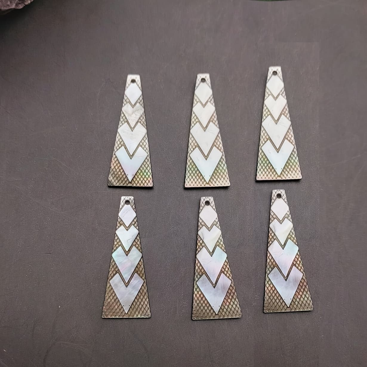TEMU 6pcs Natural Hand Carved Charms Tribal Design Pendant For Jewelry Making