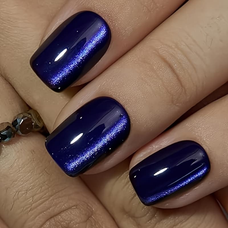 TEMU Royal Blue Cat Eye Fake Nails, Short Square Shape, Square Press-on Design, High-end New Style Suitable For Women, Reusable Fake Nails With A Featuring A Cat Eye Effect