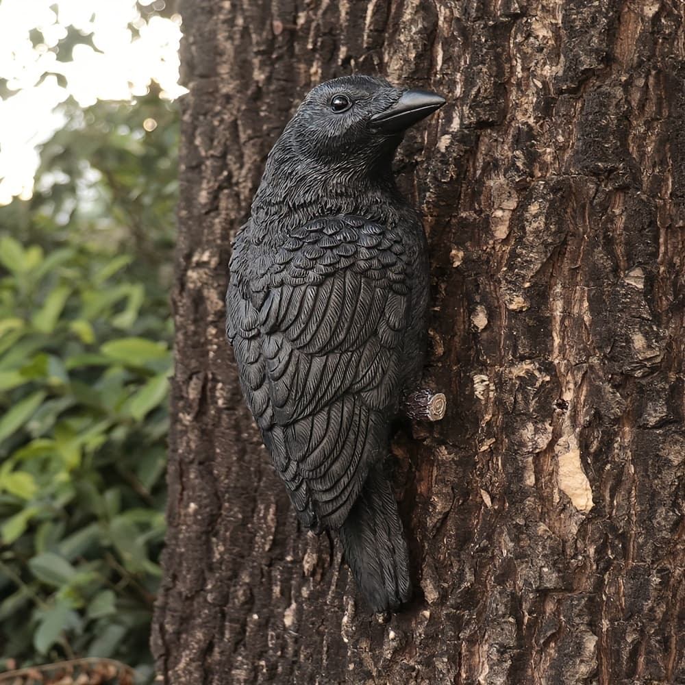 TEMU An 8.27-inch Tall Figurine Of A Black King Sitting On A Tree, Designed As A Gothic Crow , Perfect For Decor During For Halloween And Christmas Festivals