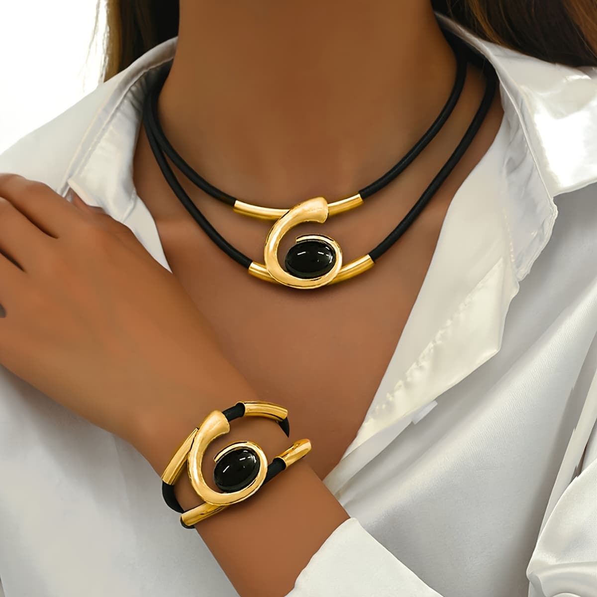 TEMU Two-piece Set Of Women's Bohemian Spiral Inlaid Black Acrylic Gemstone Long Bead Pendant Necklace And Bracelet Set