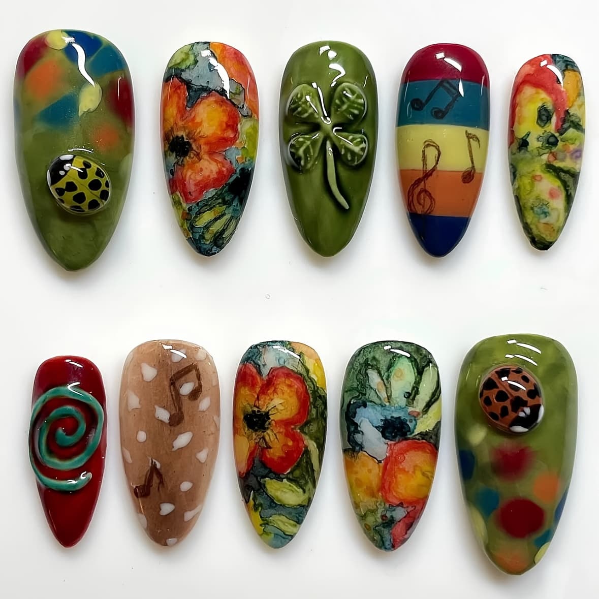 TEMU 100% Handmade Medium-length Almond-shaped False Nails, Cartoon Style With -spot Ladybug And Clover Decoration, Fashionable And Trendy, Detachable And Reusable