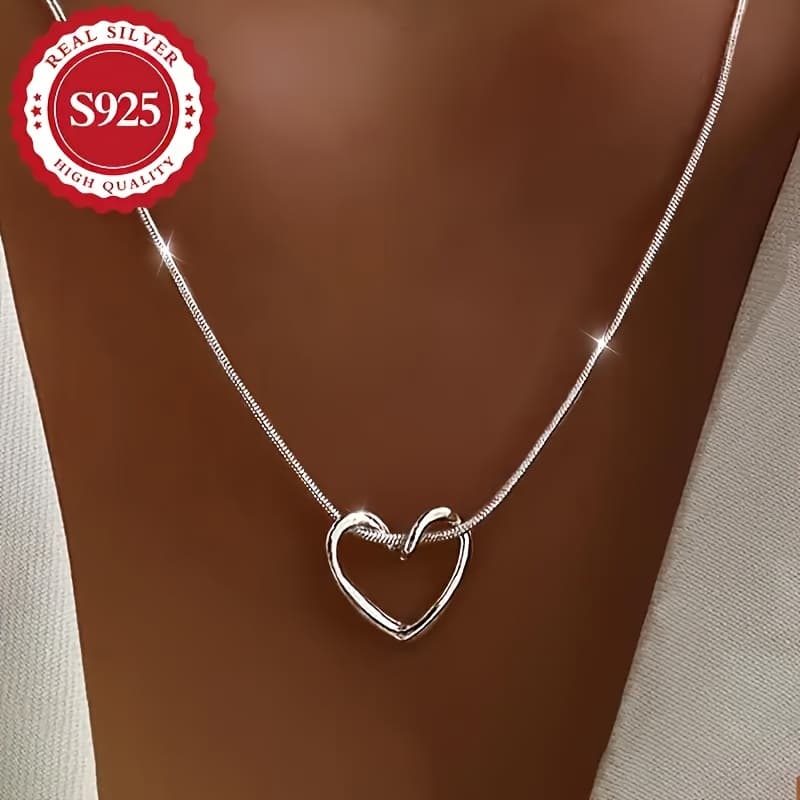 TEMU S925 Sterling Silvery Heart-shaped Pendant Necklace, Ladies' Style, Simple And Luxurious Style, Low Irritation, Neck Bone Chain, Suitable For Daily And Party Occasions, Is The Gift.