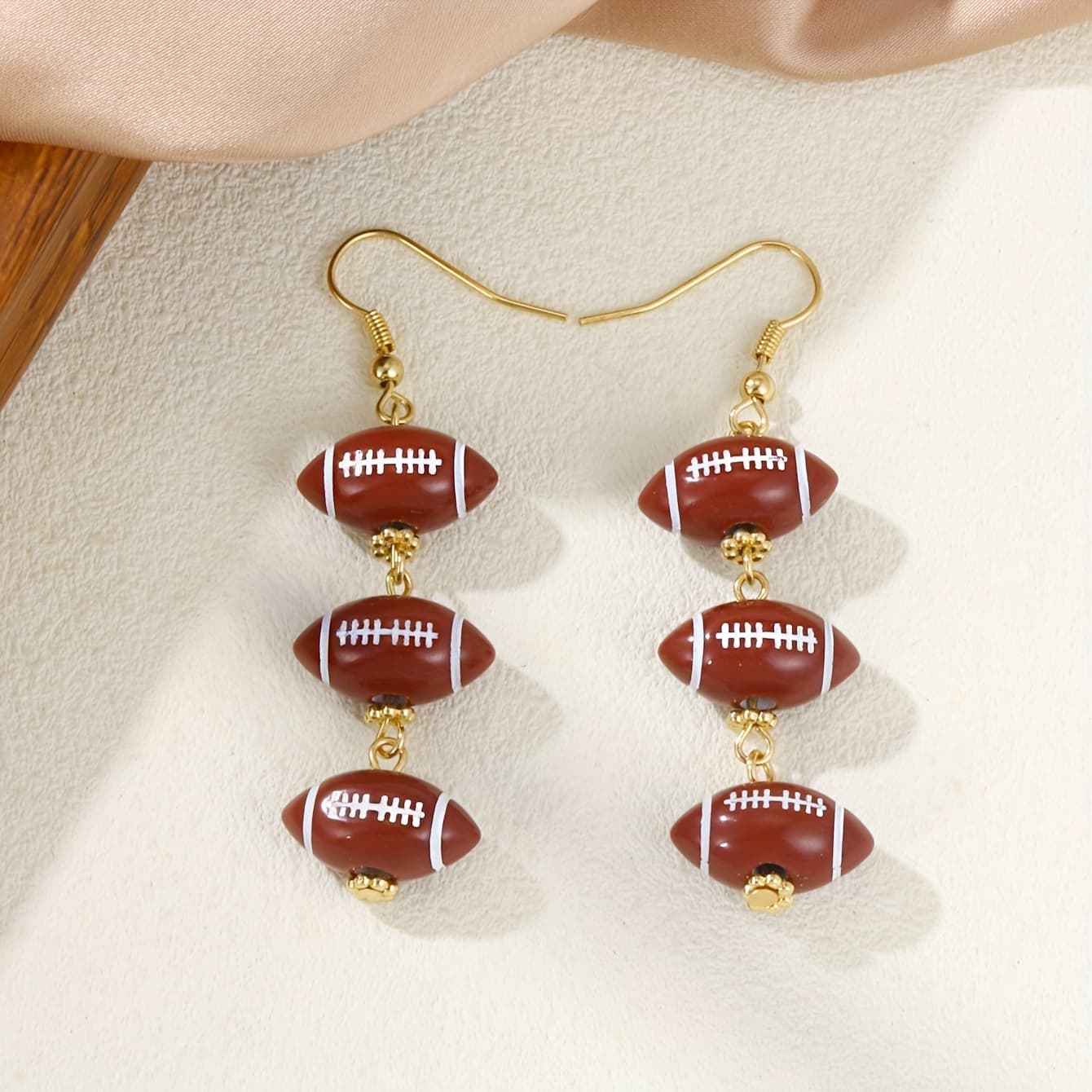 TEMU A Pair Of Long Drop-style Sports Earrings With A Ball Design
