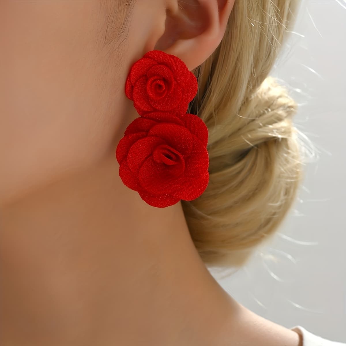 TEMU Elegant Vintage-inspired Red Floral Dangle Earrings - Stainless Steel Posts, Iron For Everyday & Party Wear, Quirky Earrings