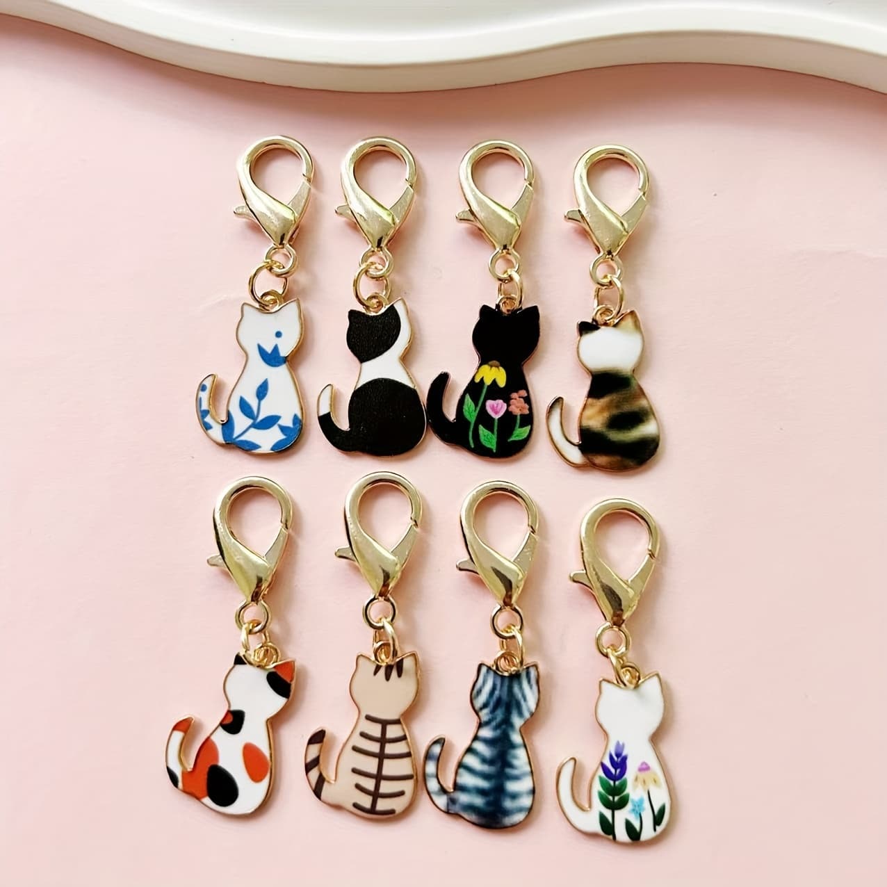 TEMU 8pcs Cute Cat Print Keychains - Alloy, Fashionable Accessory For Men & Students