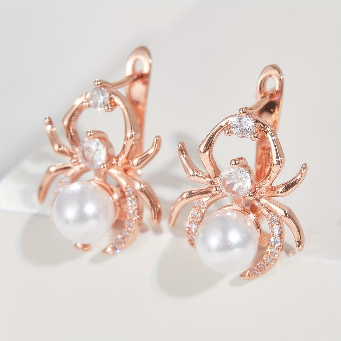 TEMU Vintage Cute Spider-shaped Pearl Hoop Earrings With Synthetic Zirconia Accents Fashionable Jewelry For Gifts, Parties, And Anniversaries