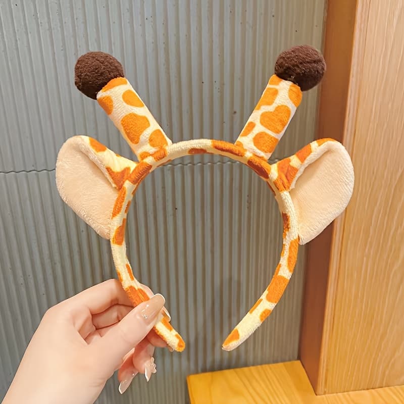 TEMU Giraffe Headband For Washing Face, Hair Clips, And Hair Ties, Trendy New Cute Antler Headband For Autumn And Winter 2024.