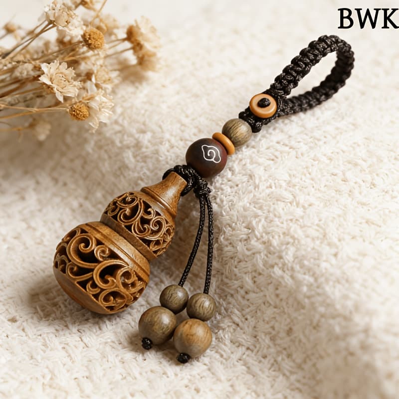 TEMU Elegant Sandalwood Gourd Keychain With Cord Versatile Wooden Keychain Perfect For Car Keys Backpacks And Smartphones Ideal Gift For Holidays And Valentine's Day