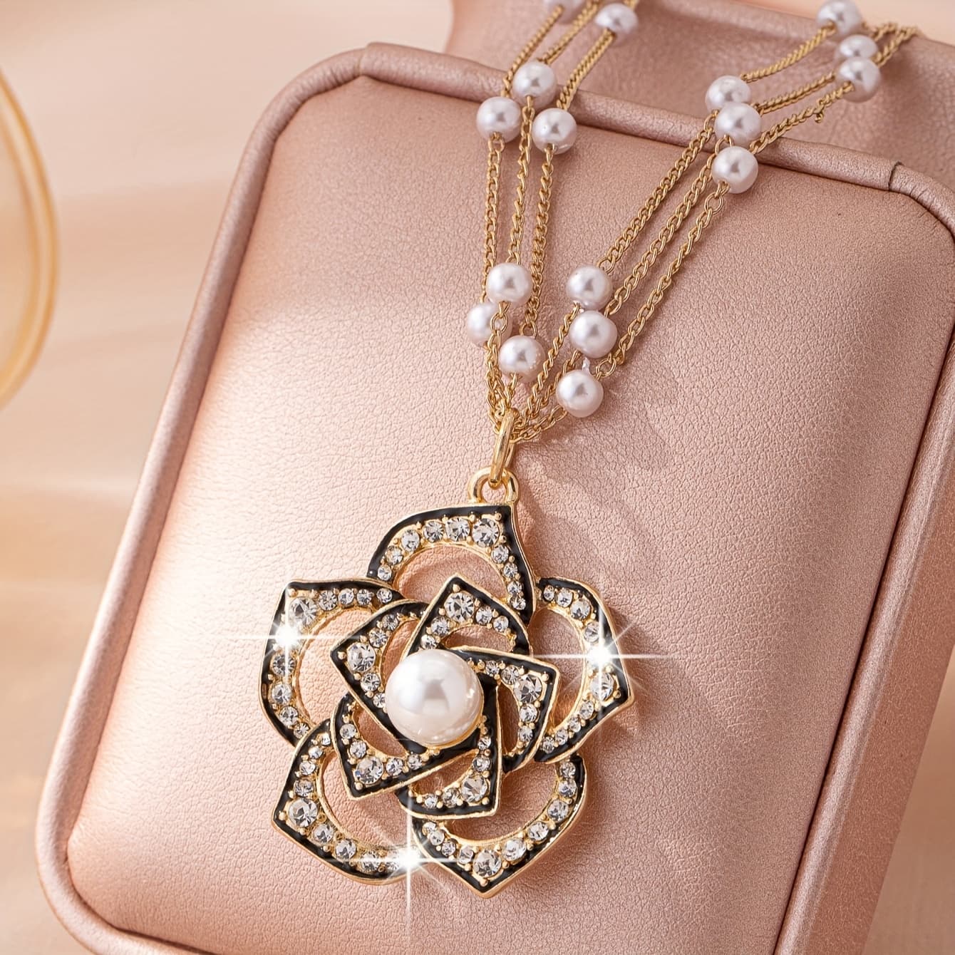 TEMU Elegant, Stylish, Luxurious, High-end Faux Pearl Metal Flower Pendant Necklace