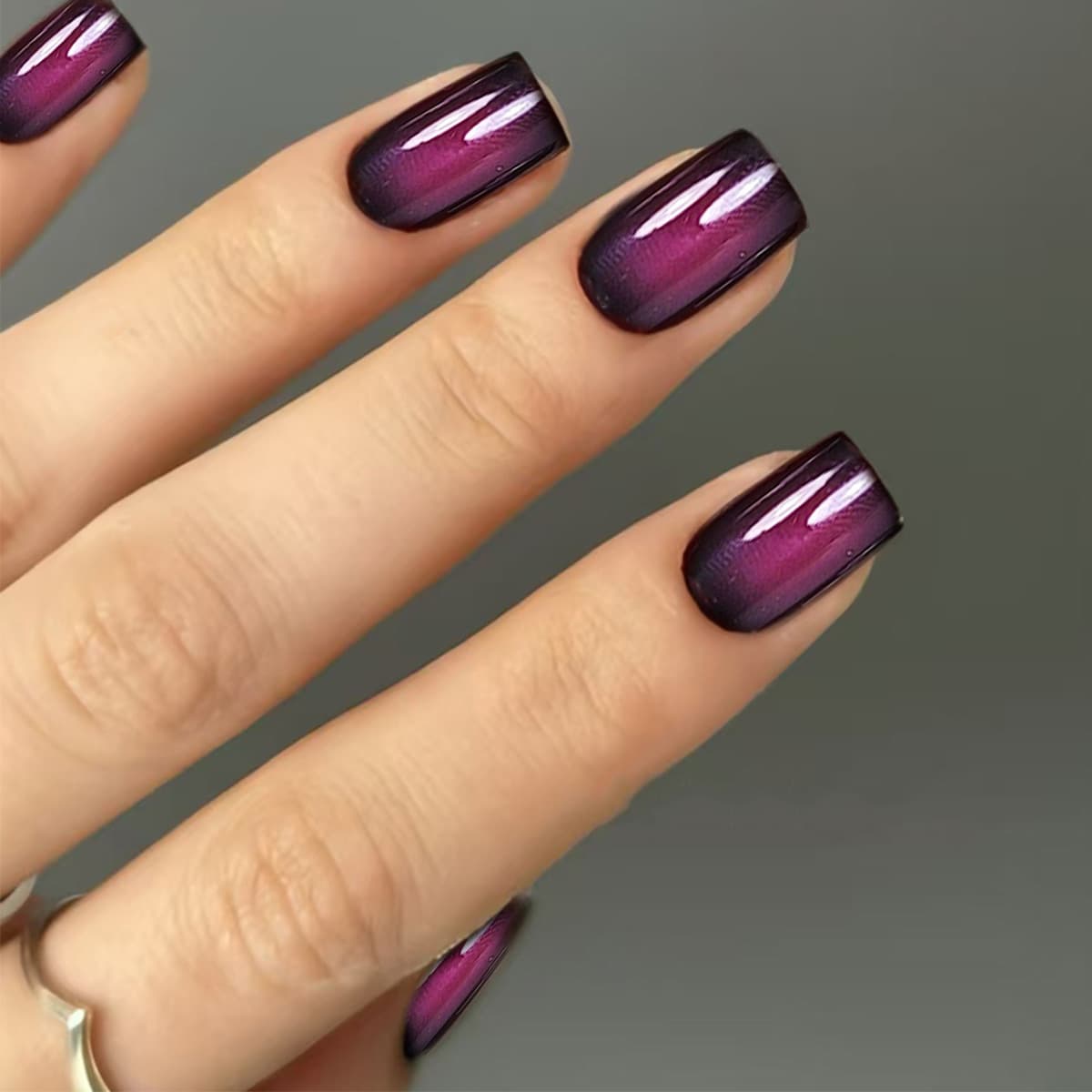 TEMU 24pcs Short Square Cool Black-purple Ombre Press-on Nails, Gothic Style Glossy Fake Nails For Autumn/winter, Halloween, Women And Daily Wear And Dates, Includes Jelly Glue And Nail File