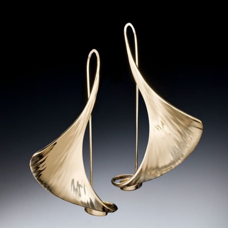 TEMU 1 Pair Of And Unique Maple Leaf Shaped Women' Hook Earrings, Suitable For Daily Clothing Accessories, Birthday Gifts For Female , And New Year Gifts