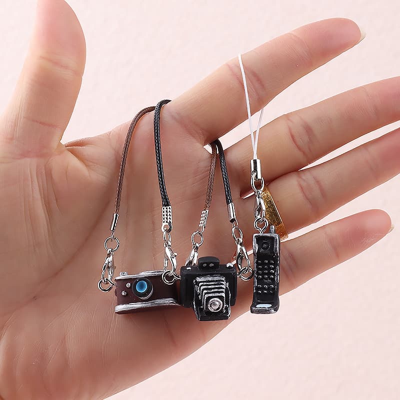 TEMU Gift For Her/him Mini Slr Camera Keychain - :6 Scale Bag Hanging, Vintage Photography Props, Key Ring, Bag Pendant, Suitable For Backpack, Cool Gift