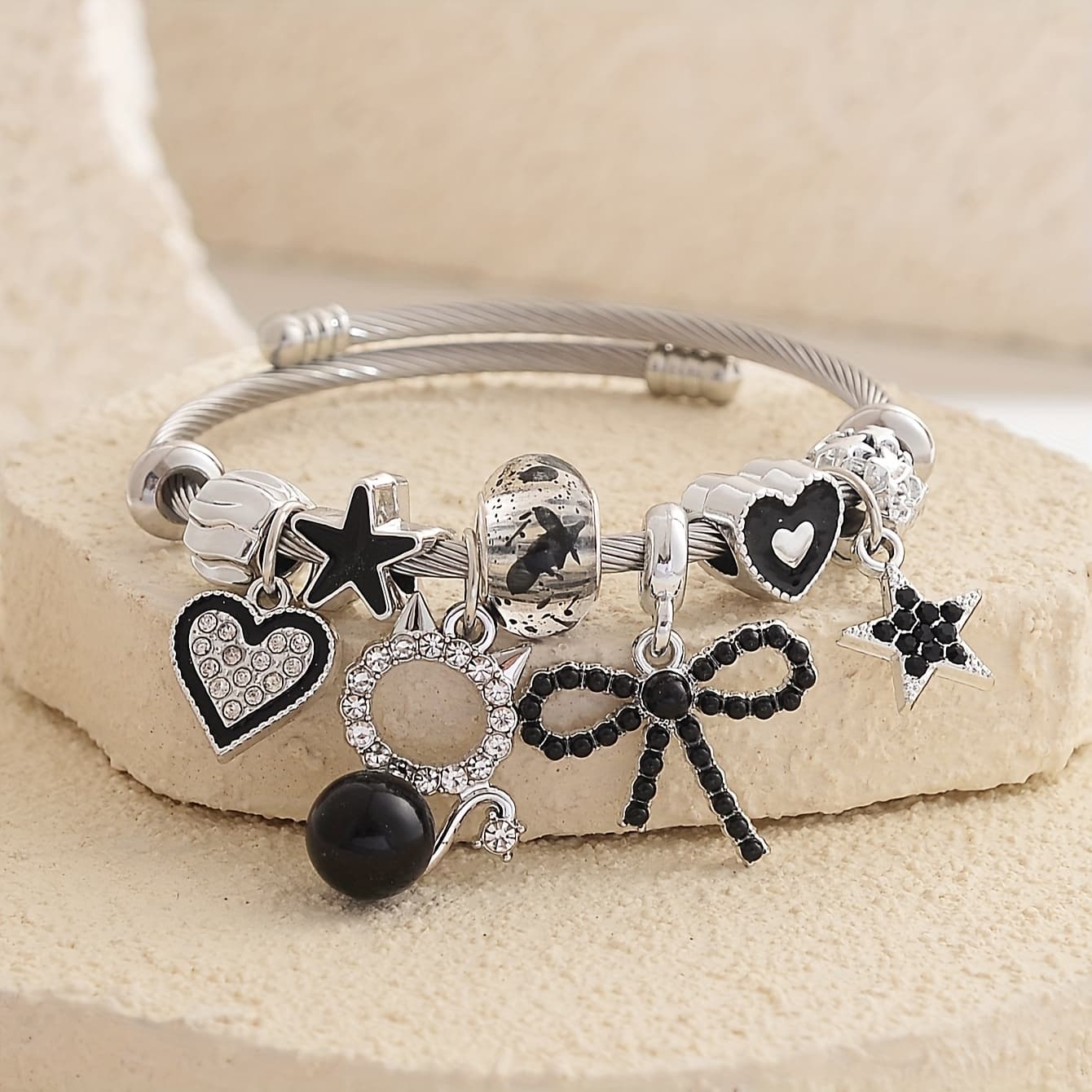 TEMU A Stylish And Elegant Multi-element Pendant Design For Women's Bracelets, Perfect For Parties And Unique As Gifts