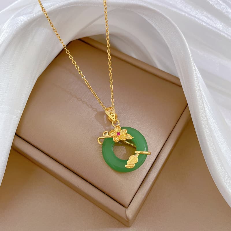 TEMU 1pc Vintage Fashion Flower Synthetic Jade Pendant Necklace For Women' Decoration