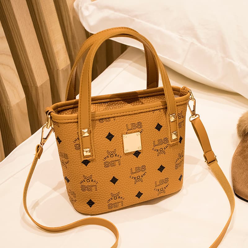 TEMU Internationally Women's Mini Purse, Stylish And Chic Crossbody And Carry Bag