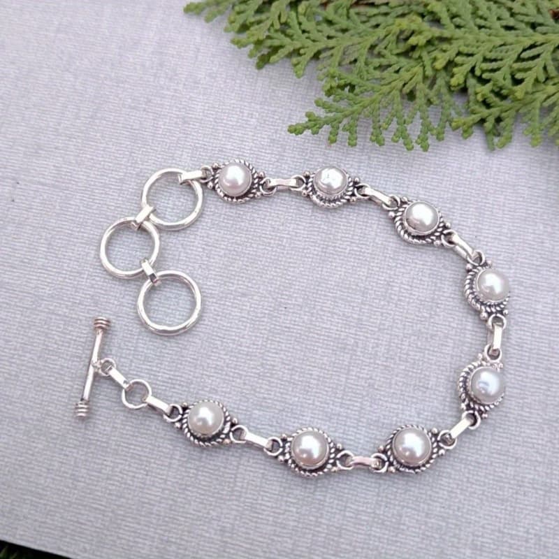 TEMU 1pc A Stunning Vintage-style Bracelet For Women, With Pearls And Beads, Wear Or As A Holiday Gift