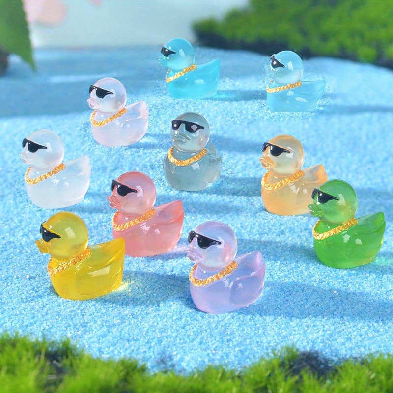 TEMU 30pcs Random Colors Resin Duck Statues, Home Decor, Duck Birthday, Party Favor, Holiday Garden Potted Decoration