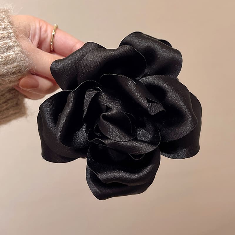 TEMU 1pc Autumn/winter New Satin 3d Rose Hair Claw Clip, Women's Vintage Elegant Red Rose Hair Clip, Shark Clip, Women's Wedding Party Rose Hair Clip, Suitable For Daily Wear And Wedding Parties