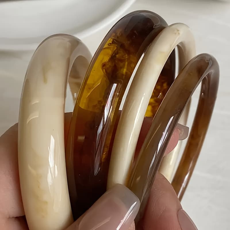 TEMU 4pcs Elegant Vintage Women's Bracelets - Retro Minimalist Acrylic Bangle Jewelry, Non-plated Non-setting Suitable For Daily Wear & Party, Neutral Tones (4 Styles)