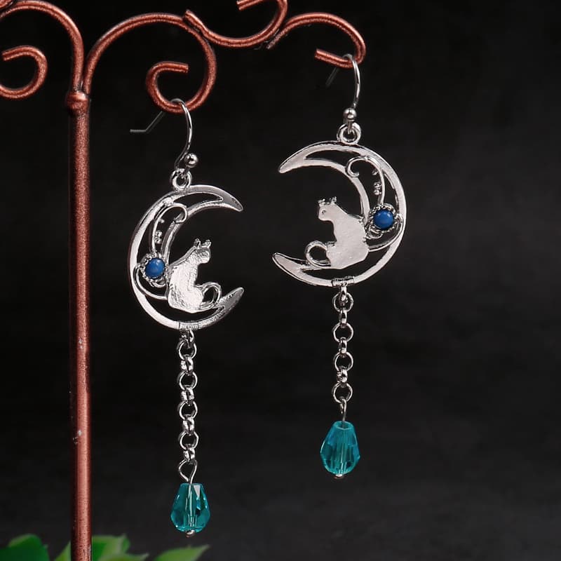 TEMU Vintage Carved Cat Earrings Moon Designed With Handmade Pendants Are The Perfect Jewelry For Stylish Women