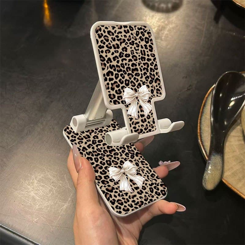 TEMU A Foldable Phone Stand With A Leopard , Portable And Adjustable, Ideal For Mobile Phones And Tablets. A Versatile Telescopic Holder, Making It A Great Gift For Halloween And Christmas