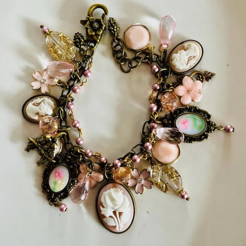 TEMU 1pc Vintage Court-style Victorian Bead Relief Floral Charm Bracelet Party Gift Gathering