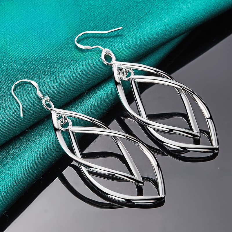 TEMU Pair Of S925 Silver-plated Earrings - Rhombus Design - Suitable For Daily Wear And Holidays - Gift