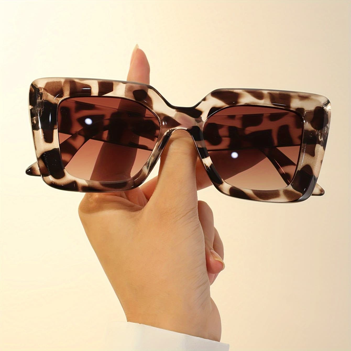 TEMU Women Leopard Square Fashion Glasses With Gradient Lens- Glasses, Lightweight And For Casual And Social Events, Fashion Glasses