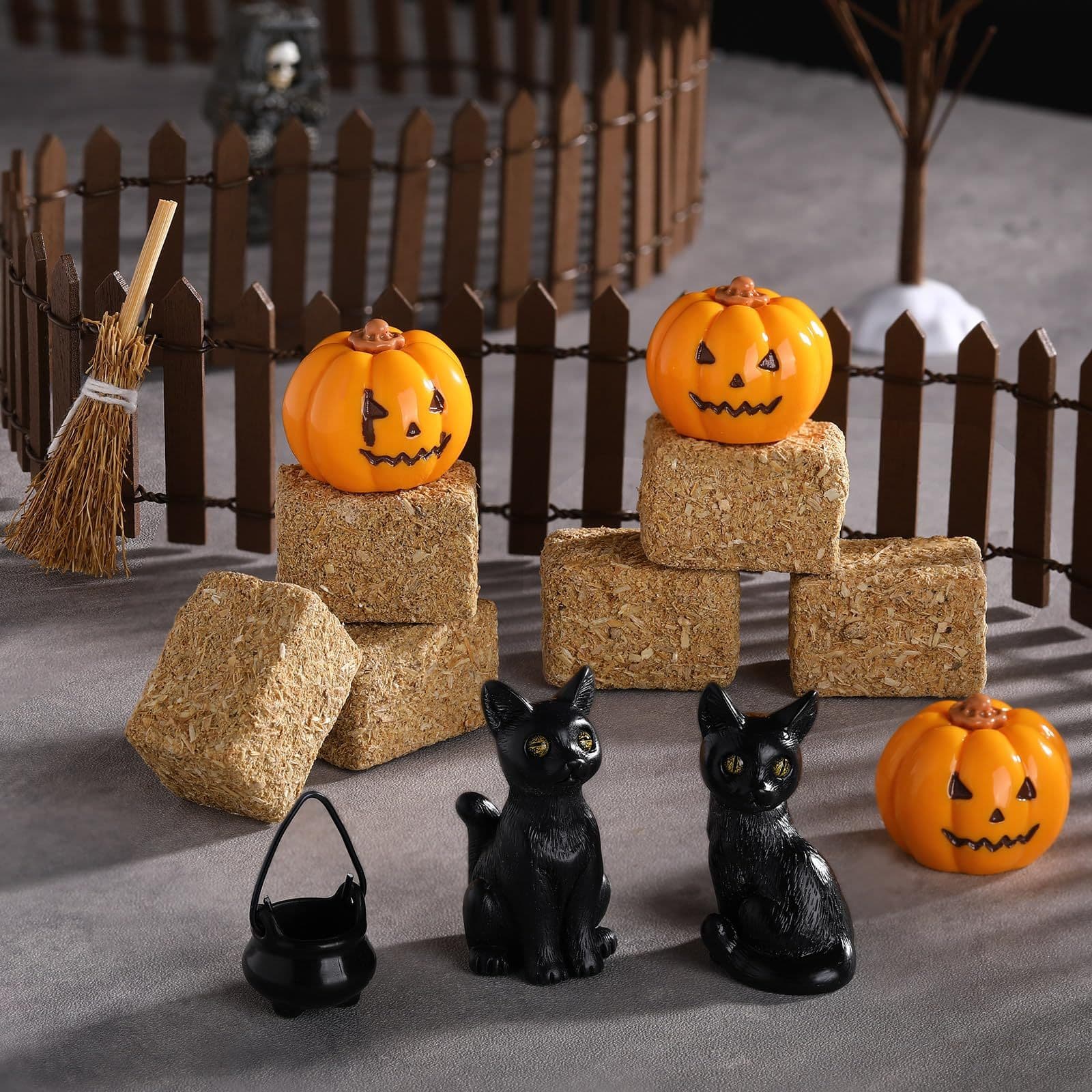 TEMU 14pcs Halloween Set Mini Pumpkin Cat Witch Cauldron Broom Fence Tabletop Party Display