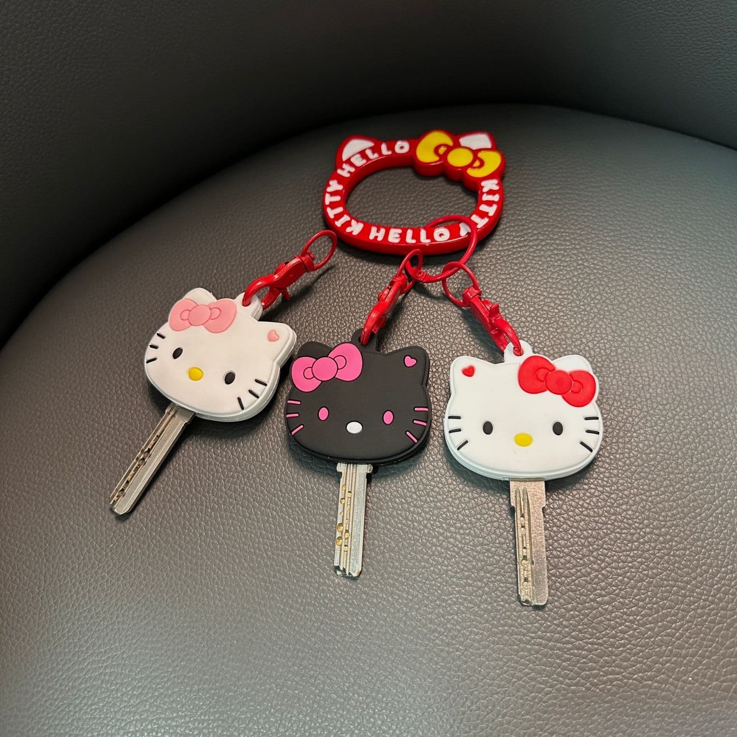 TEMU 3pcs Full-cover Key Case Set With Handheld Ring Keychain, Cute Versatile Bag Charm, 3pcs Set